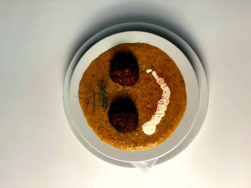 Fleischbällchen mit Kürbisgemüse